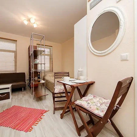 Apartment Small In Sikupilli *